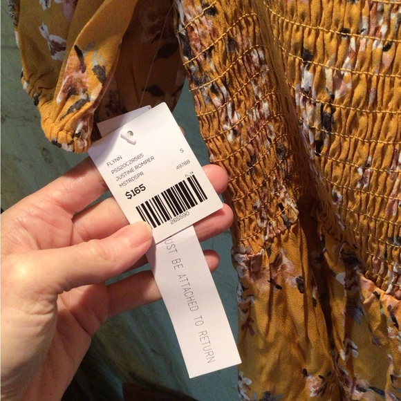 NEW! Flynn Skye Romper - Picture 2 of 5